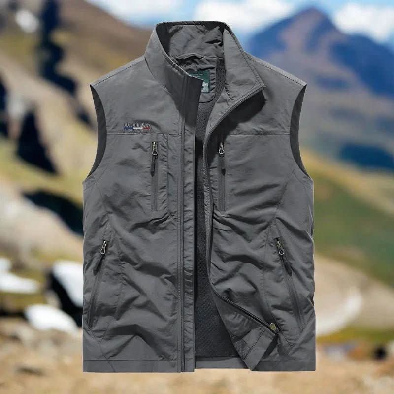 Men's Outdoor Vest Breathable & Water-Repellent Five Pockets