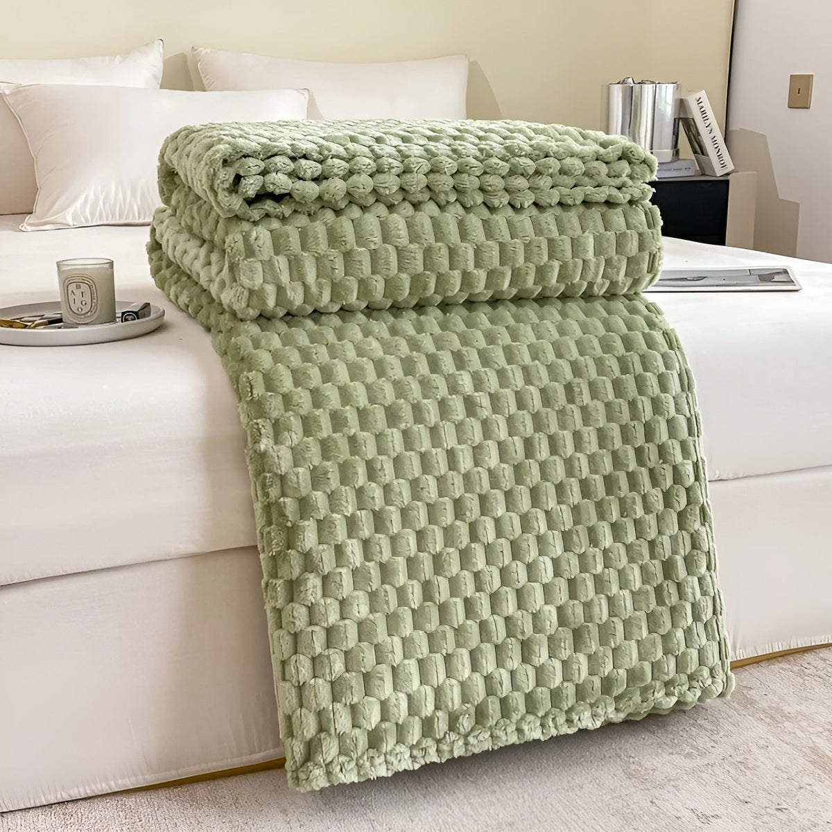 Microfiber Blanket Plush Thermal Insulating Machine Washable