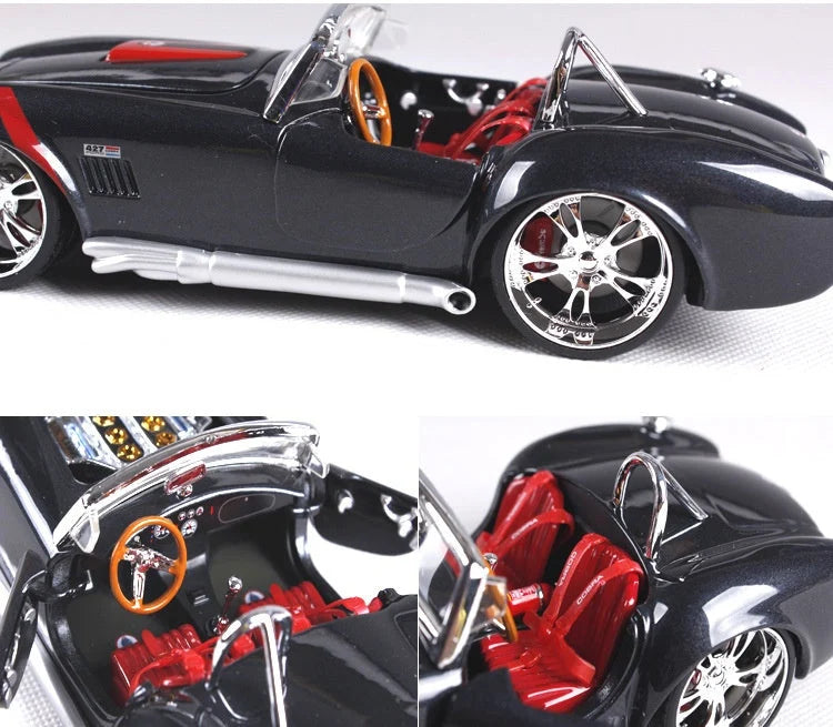 Model Car 1:24 Scale Alloy Ready To Display