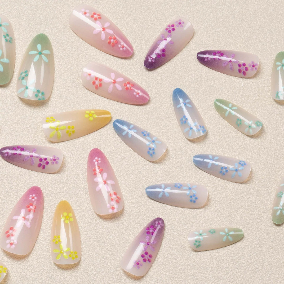 Nail Art Kit Delicate Floral Designs Long-Lasting