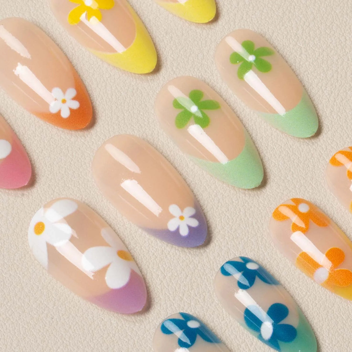 Nail Art Kit Delicate Floral Designs Long-Lasting