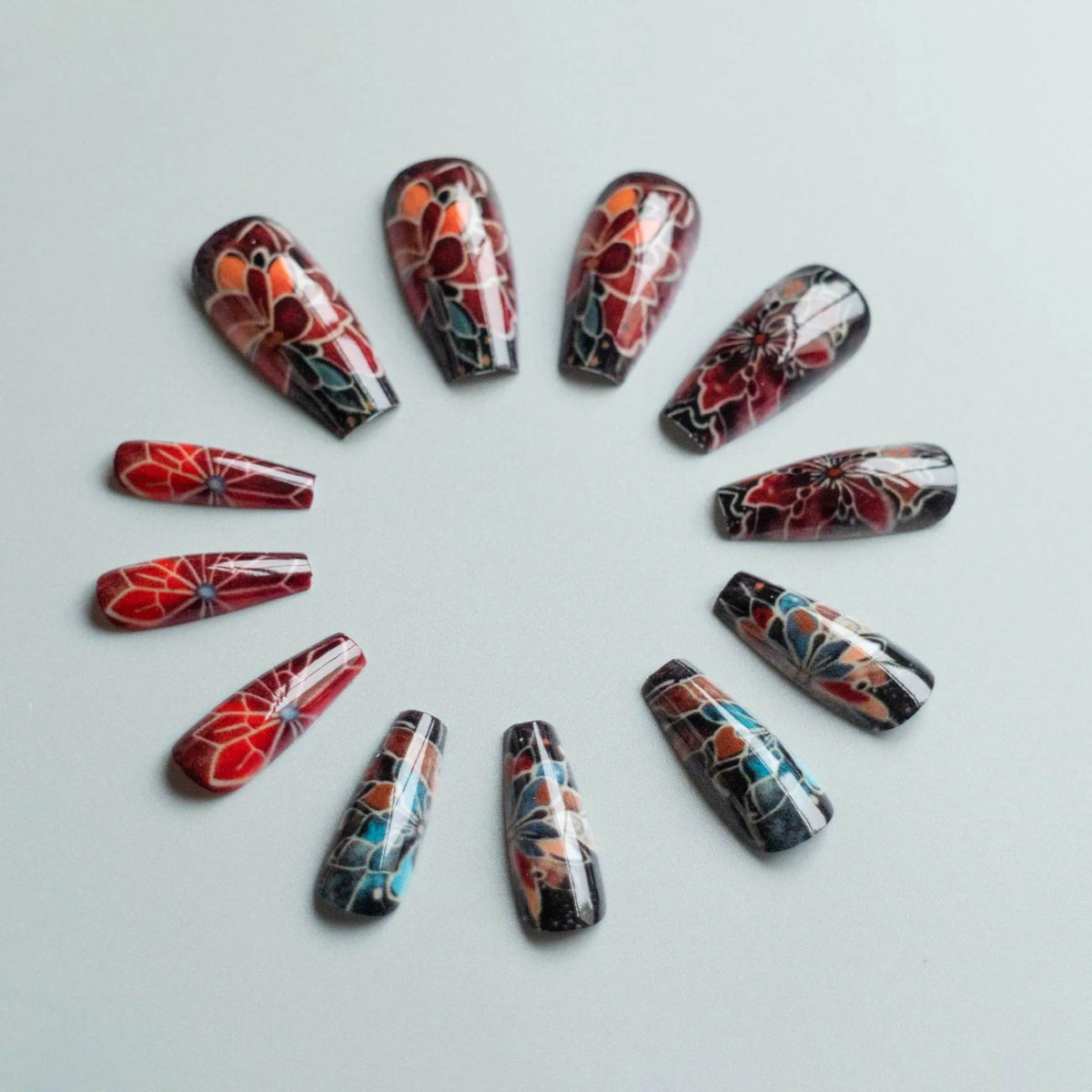Nail Art Kit Floral Stencils & Brushes