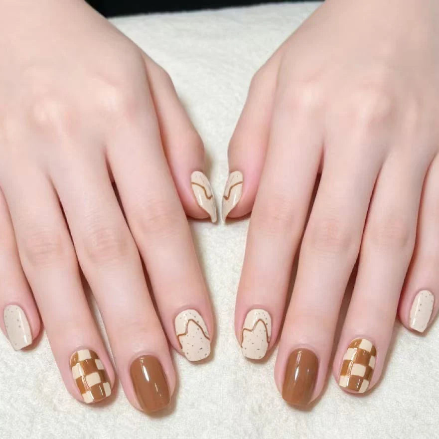 Nail Art Kit Intricate Designs Easy Application 24 Pieces