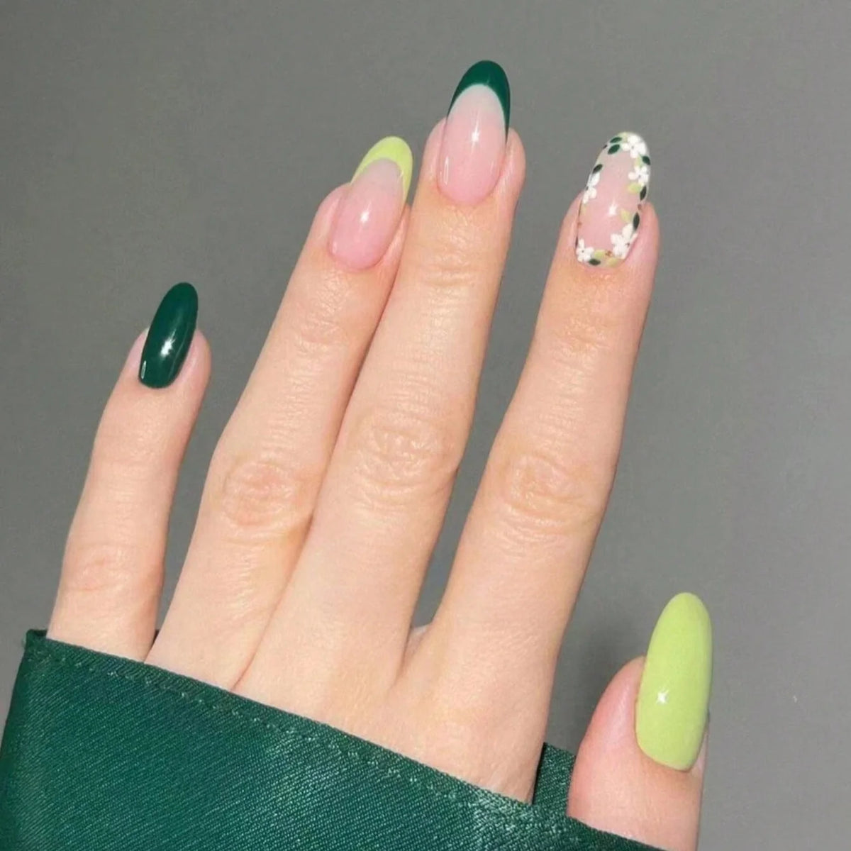 Nail Art Kit Non-Toxic Floral Designs & Tools