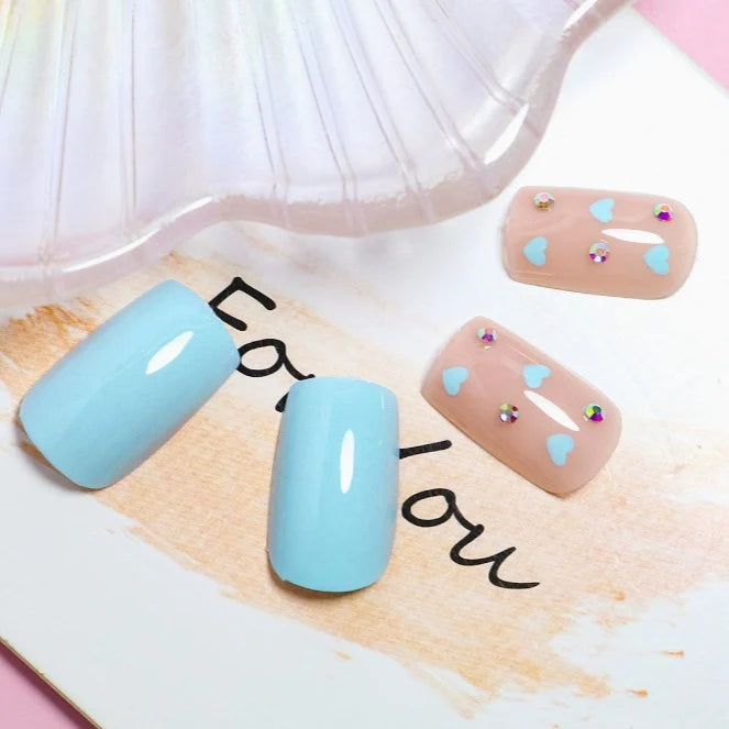 Nail Art Set Acrylic Heart Pattern & Rhinestones