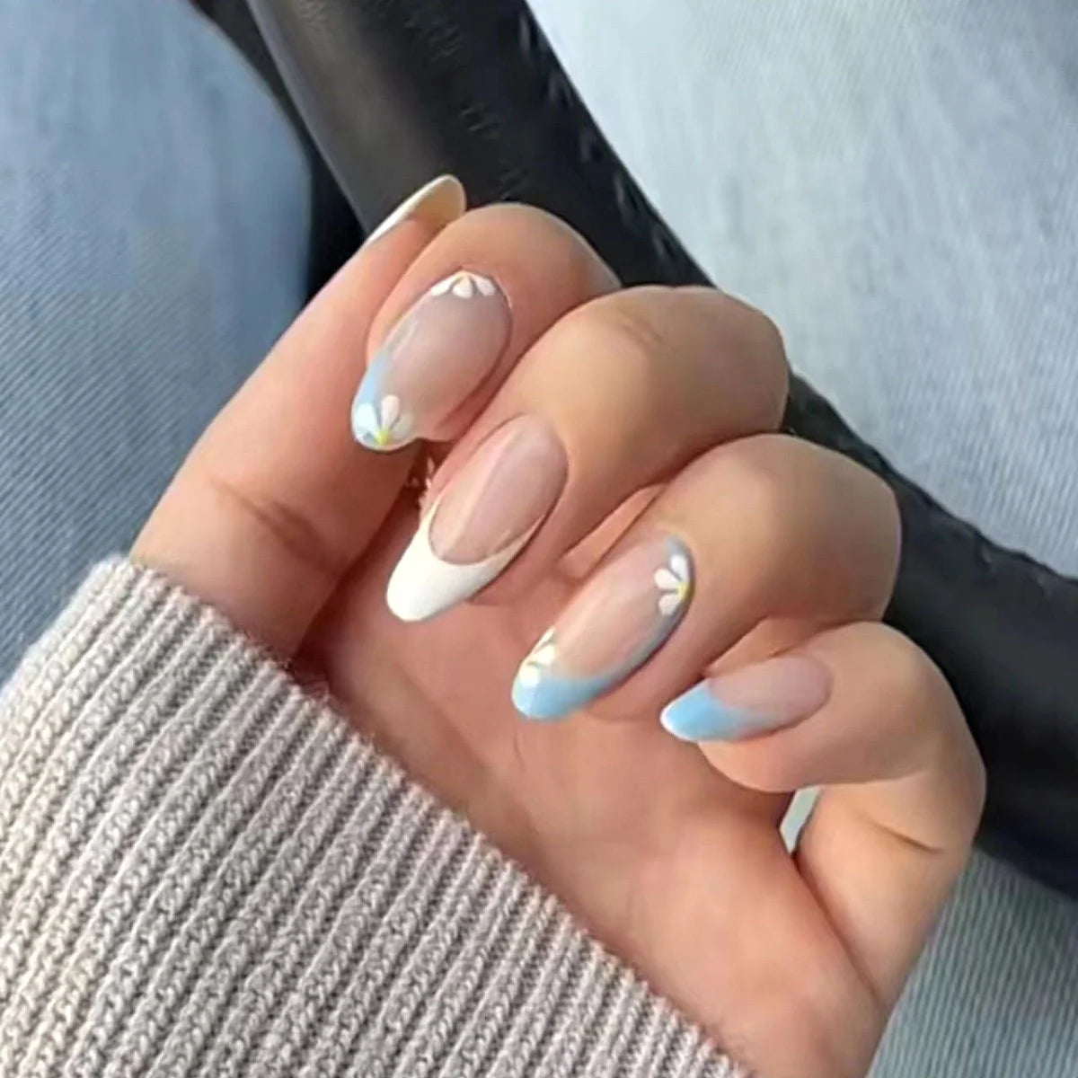 Nail Art Set Floral Accent Tools Included