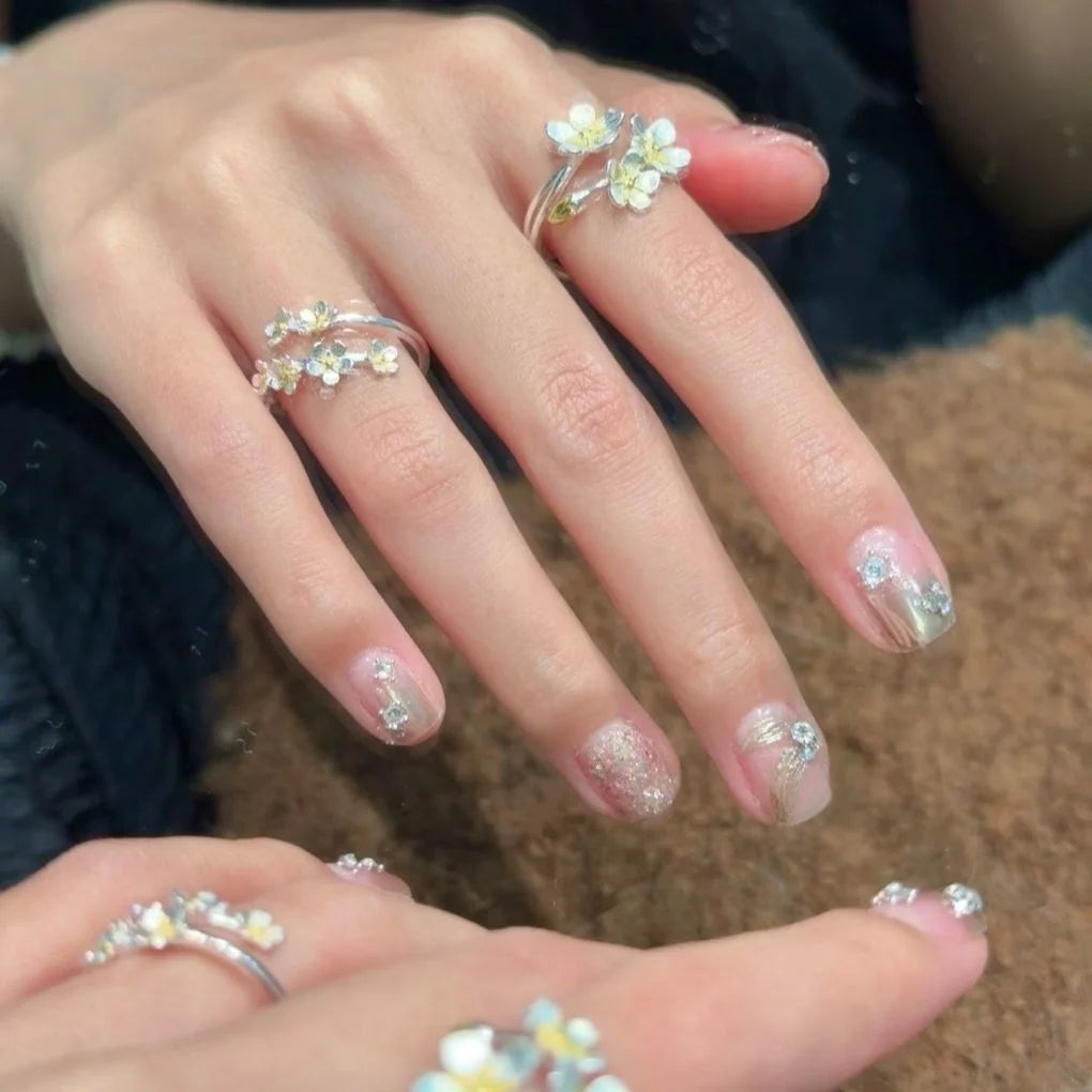 Nail Art Set Floral Designs & Gemstone Accents