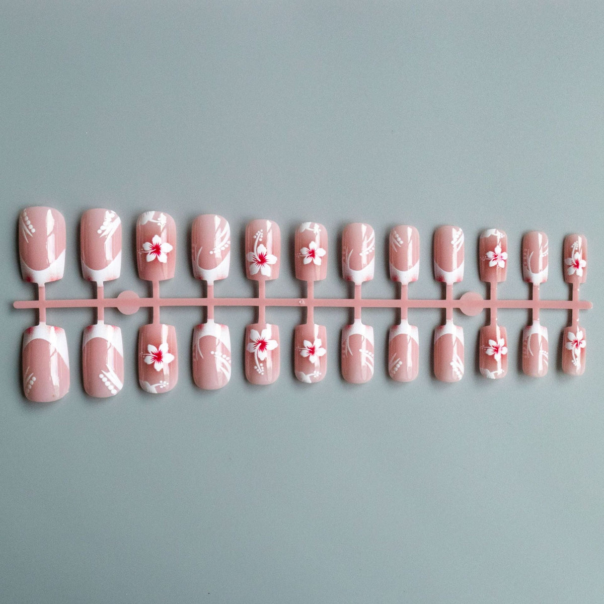 Nail Art Set Floral French Tip & Easy Application