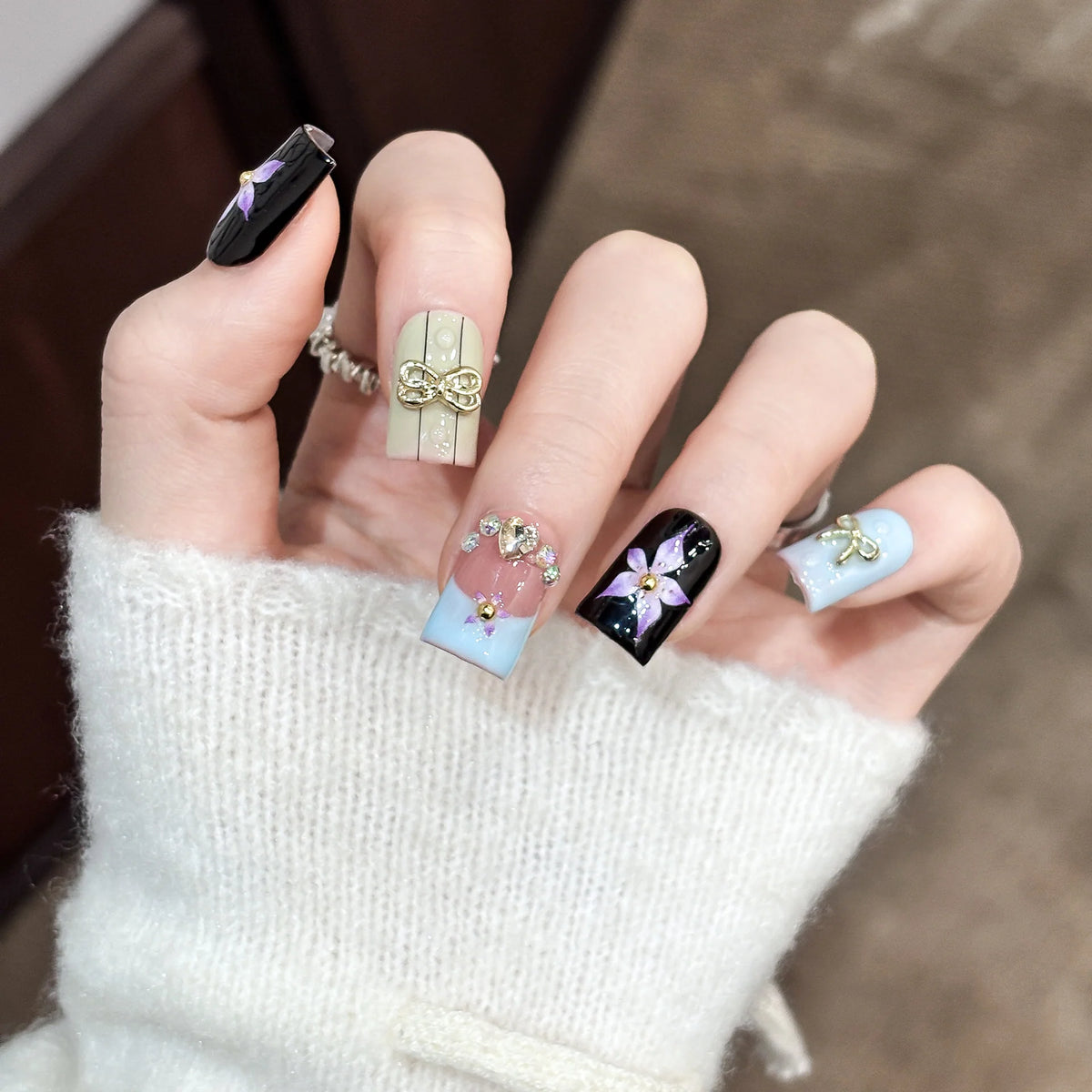 Nail Art Set Floral & Glitter Long-Lasting Wear