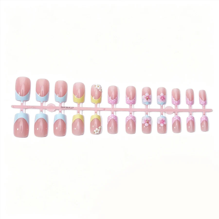 Nail Art Set Floral & Minimalist Easy Application Long-Lasting