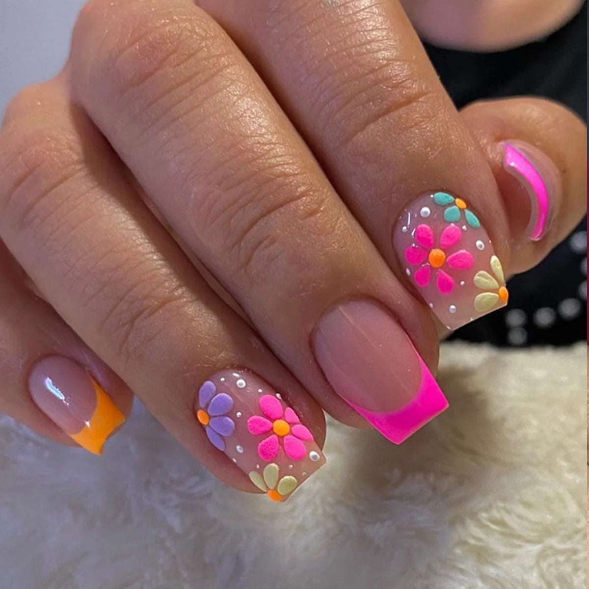 Nail Art Set Floral Stickers & Rolled Strips