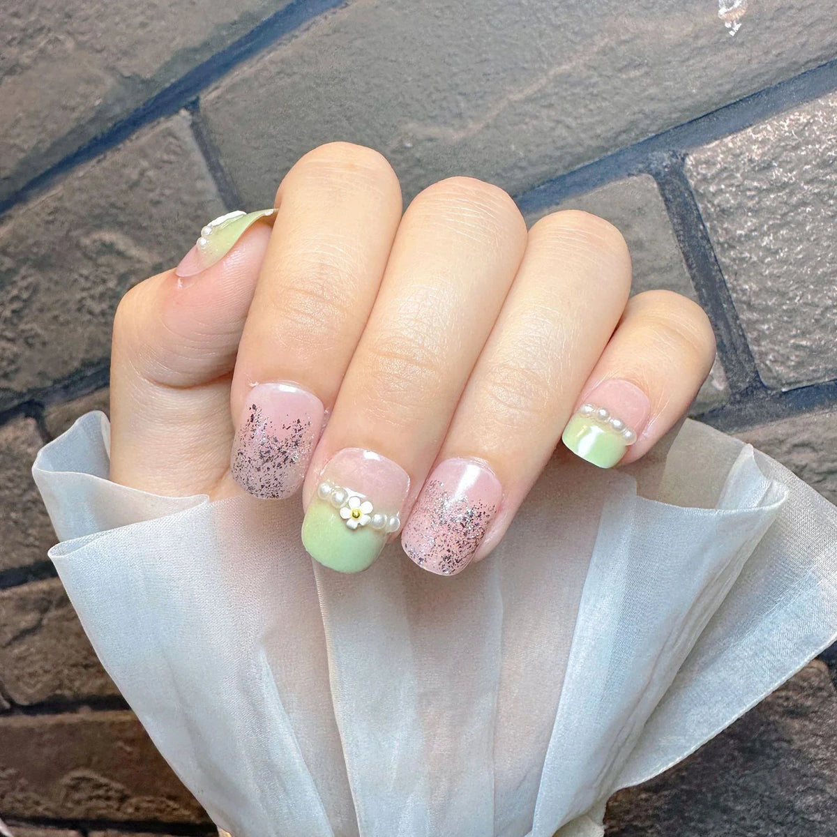 Nail Art Set Ice Green Gradient Glitter & Pearl