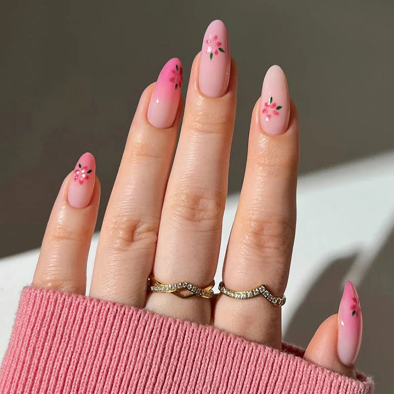 Nail Art Set Intricate Floral Designs Long-Lasting Finish