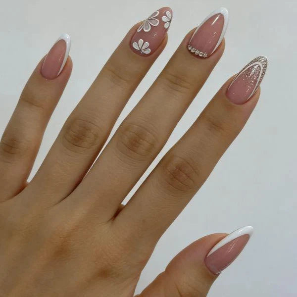 Nail Art Set Intricate Floral Designs Salon Quality