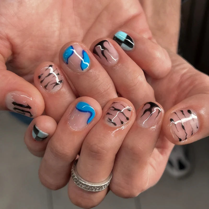 Nail Art Set Modern Graphic Designs Shimmering Accents