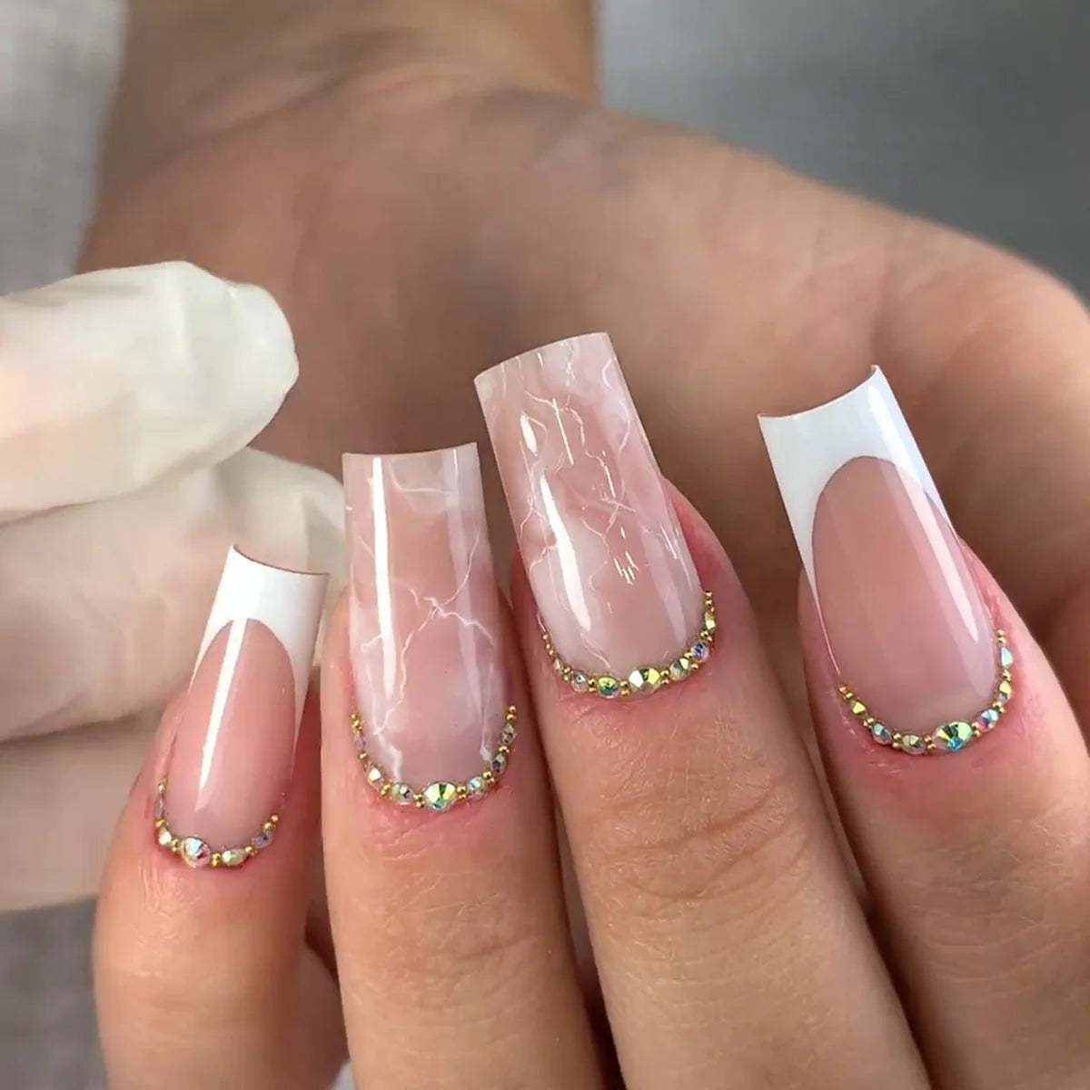 Nail Art Set Press-On Set of 6 Allergy-Friendly