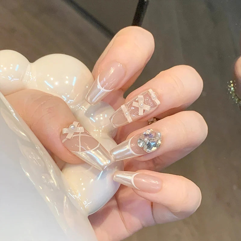 Nail Art Set Ready-to-Apply Rhinestones & Bows