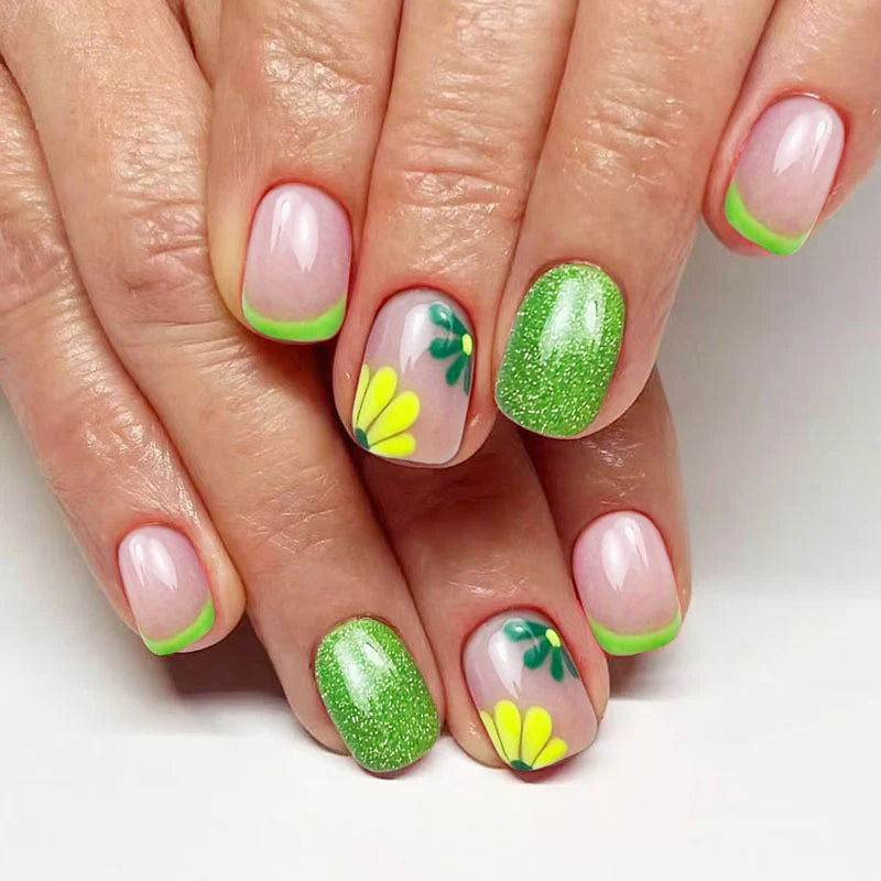 Nail Art Stickers Floral Design Self-Adhesive & Long-Lasting