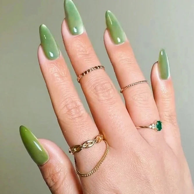 Nail Enhancements Stiletto Soft Green Set of 24