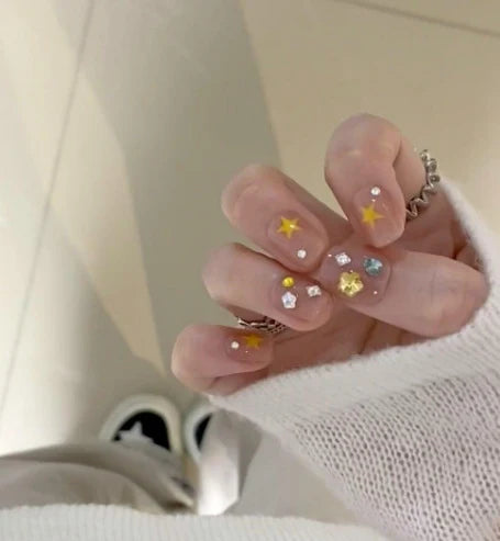 Nail Extensions Heart Pattern Comfort-Fit & Easy Application