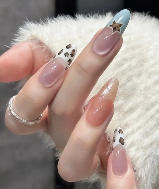 Nail Extensions Heart Pattern Comfort-Fit & Easy Application