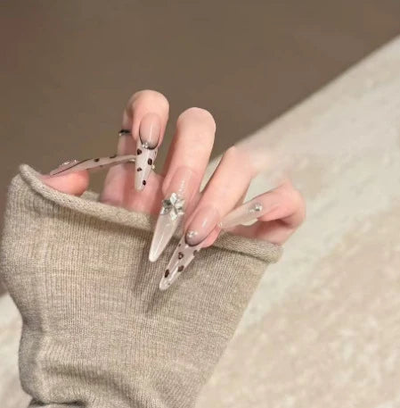Nail Extensions Heart Pattern Comfort-Fit & Easy Application