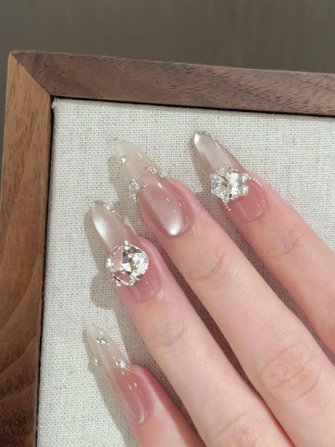 Nail Extensions Heart Pattern Comfort-Fit & Easy Application