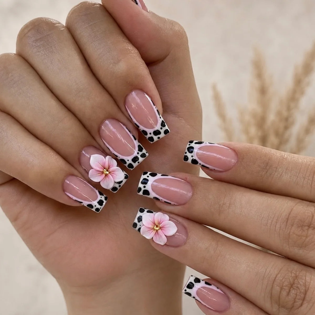 Nail Extensions Intricate Floral Durable Flexible Adhesive & Gel
