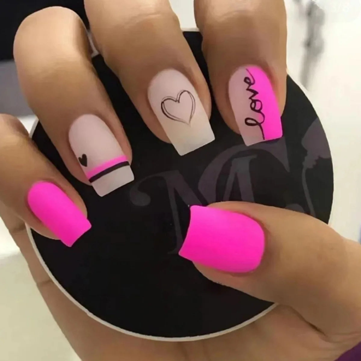 Nail Stickers Peel-And-Stick Gel-Like & Chip-Resistant