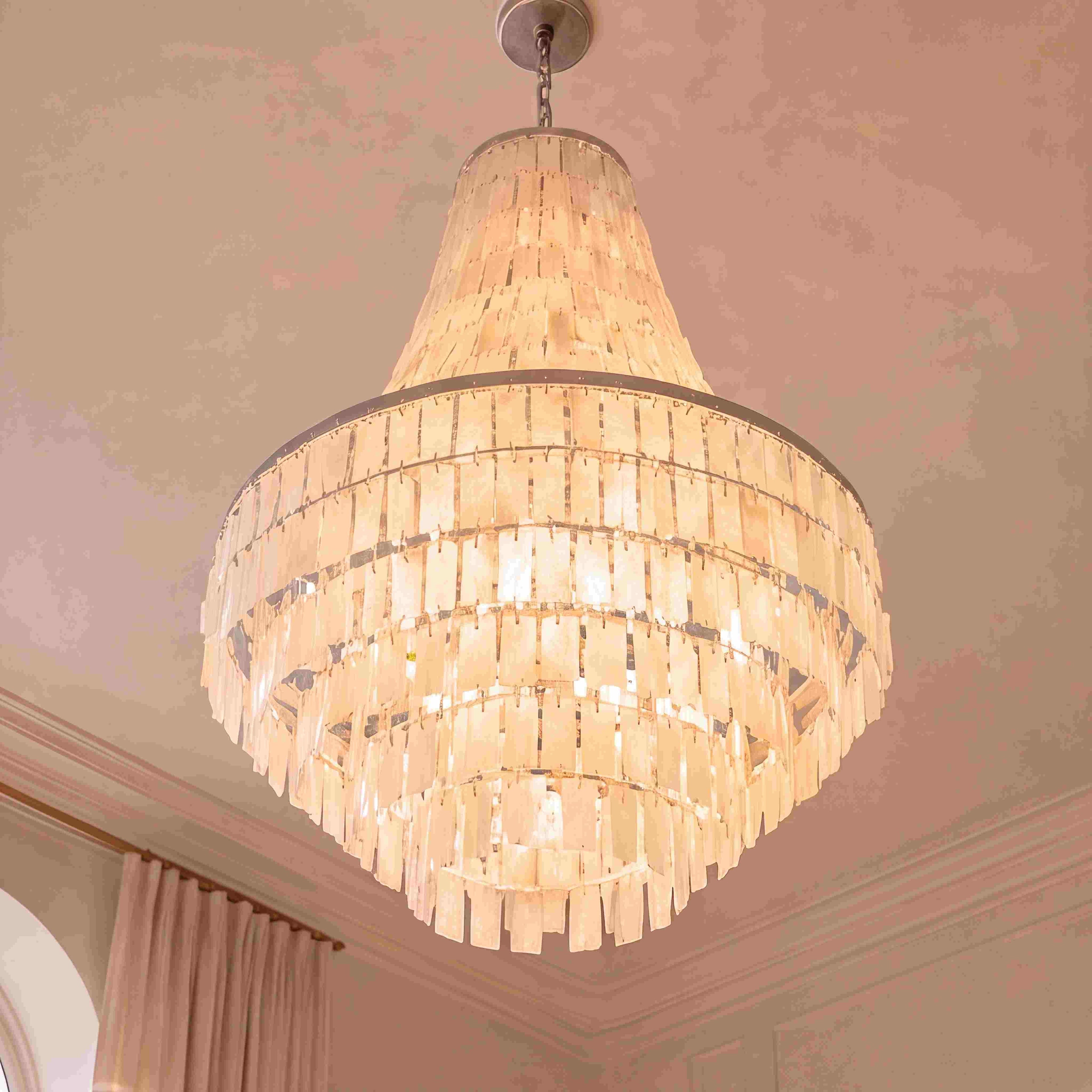 Natural Shell Tiered Chandelier (8-Bulb)
