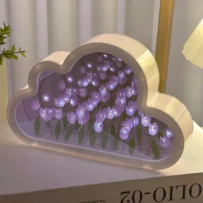 Night Light Cloud-Shaped Cordless 20 Glowing Tulips