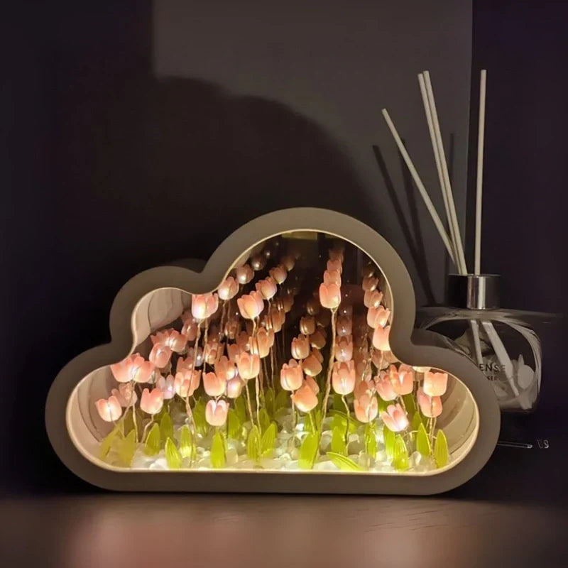 Night Light Cloud-Shaped Cordless 20 Glowing Tulips