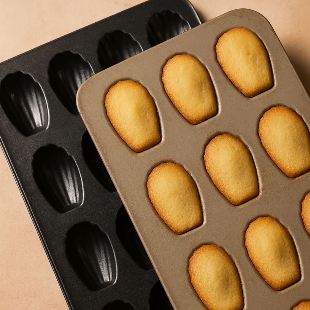 Non-Stick Carbon Steel Shell Mini Cake Mold (Single-Serve)