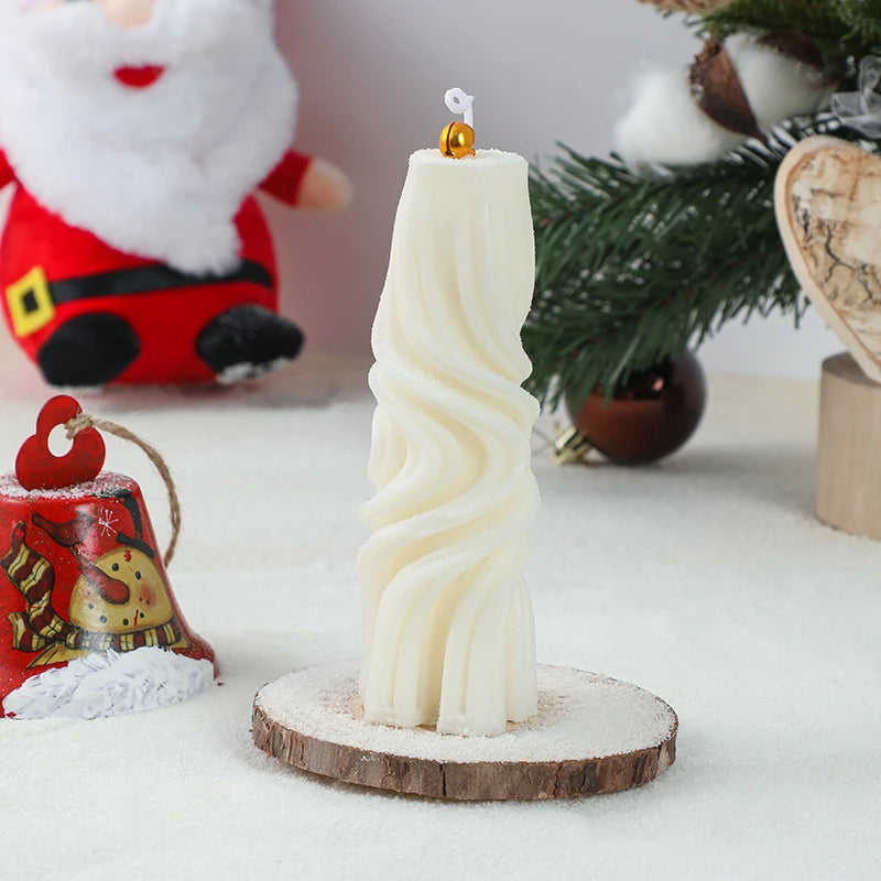 Ornament Candle Hand-Poured Soy Wax & Hanging Loop