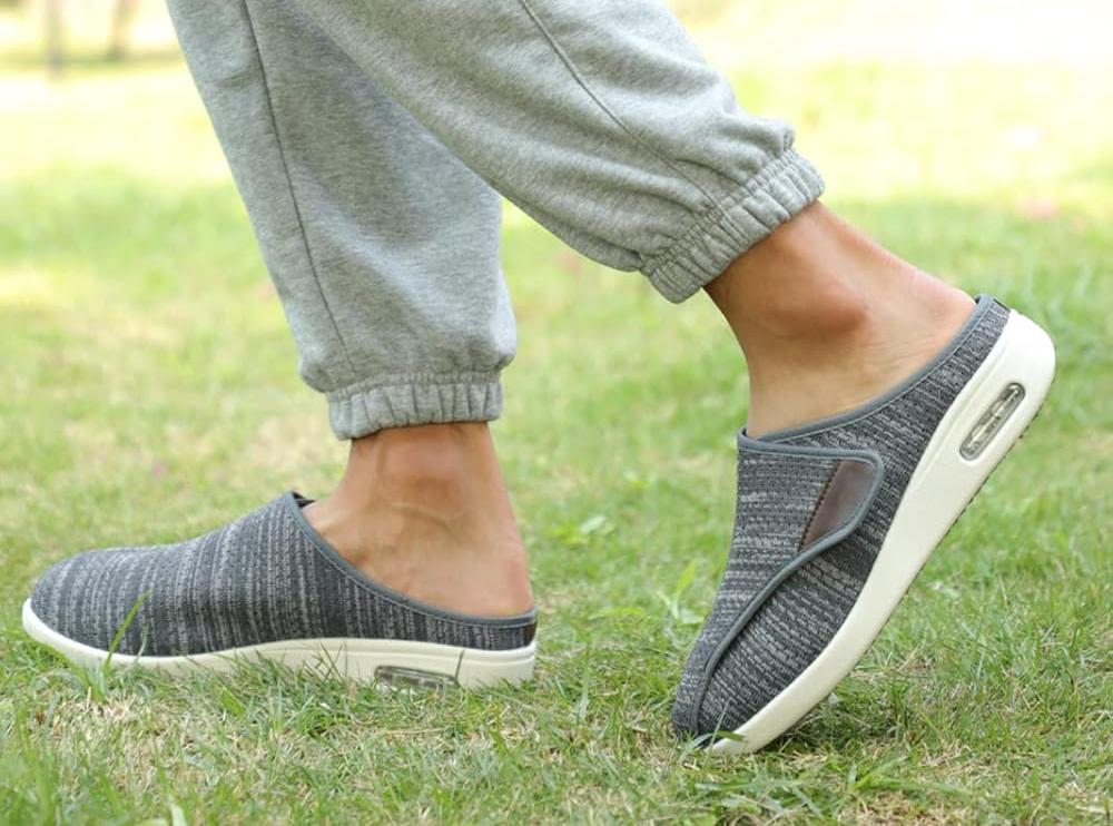 Orthopedic Shoes Extra-Wide Adjustable Straps & Air-Cushioned Sole