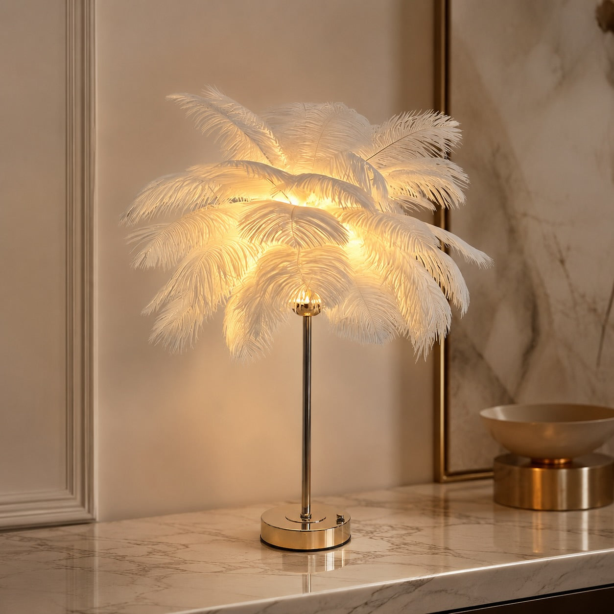 Ostrich Feather USB-Powered Adjustable Color Temperature Table Lamp