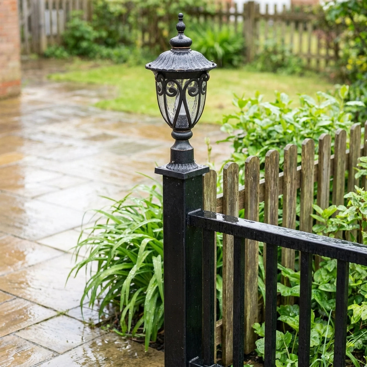 Outdoor Bollard Light Retro Glass Weatherproof Black Finish