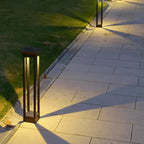 Outdoor Pillar Light Solar Dusk Sensor Weather-Resistant Aluminum