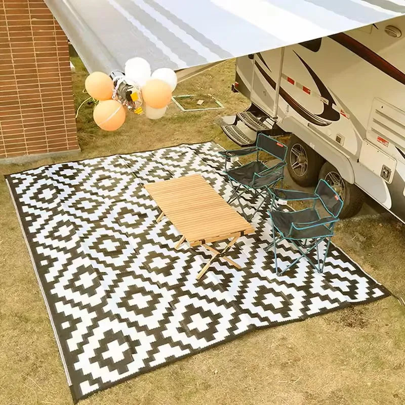 Outdoor Rug Foldable Waterproof & Mold-Resistant