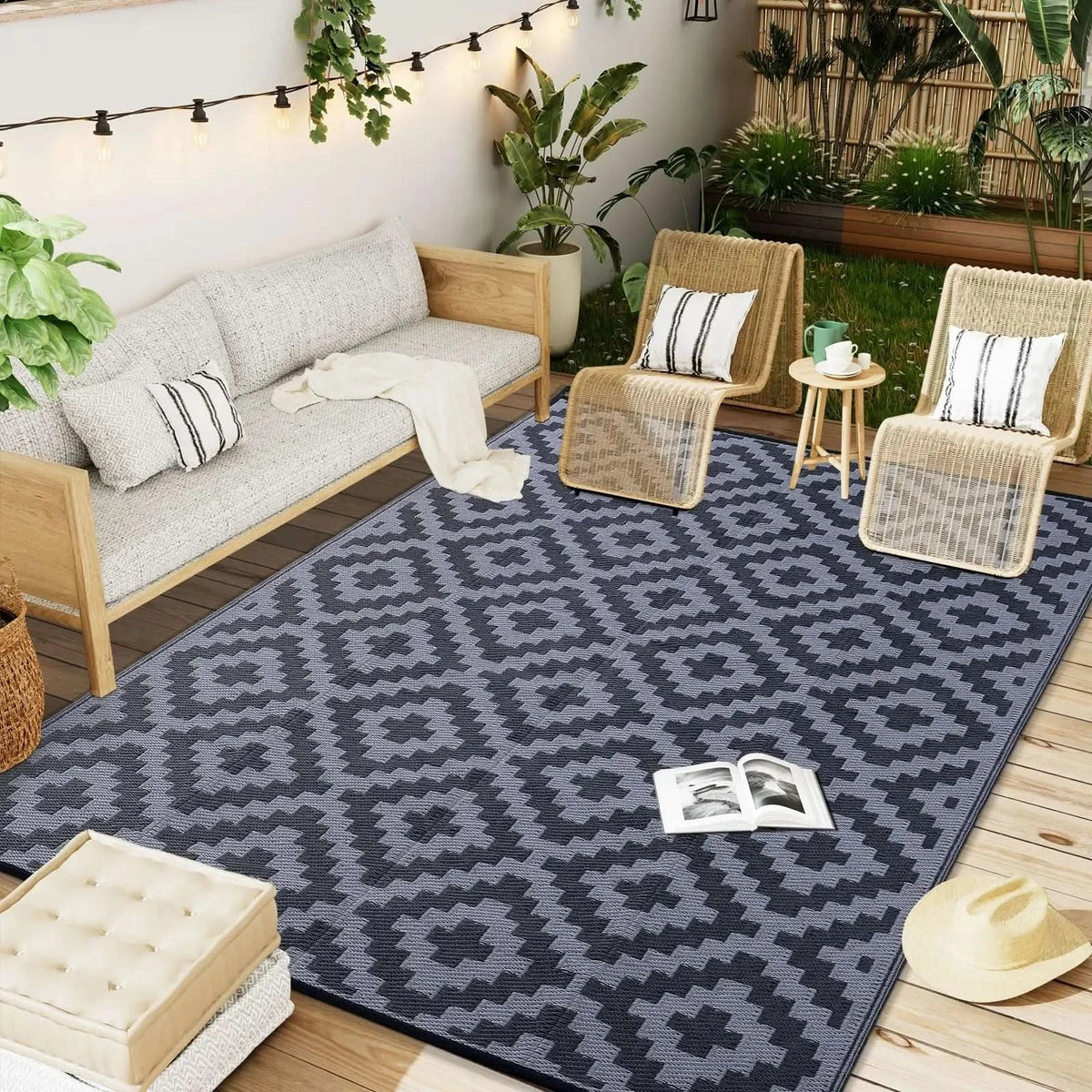 Outdoor Rug Reversible Geometric Waterproof & UV-Protected