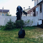 Outdoor Scarecrow Wind-Powered Flowing Robe Detachable Pole
