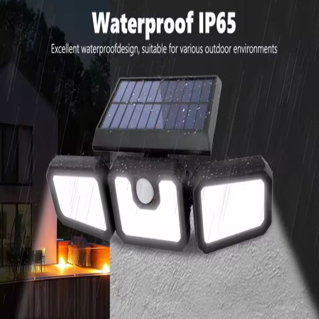 Outdoor Security Light Three-Head Motion Sensor Solar-Powered