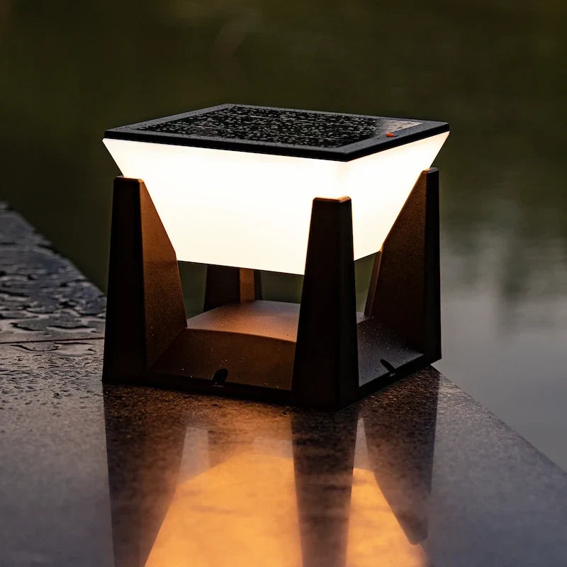 Outdoor Solar Light Dusk-To-Dawn Weather-Resistant