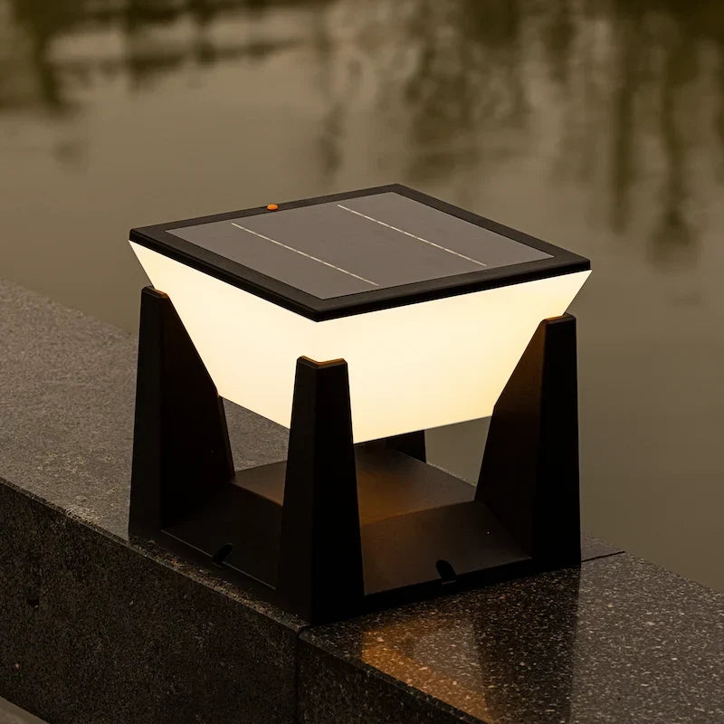 Outdoor Solar Light Dusk-To-Dawn Weather-Resistant