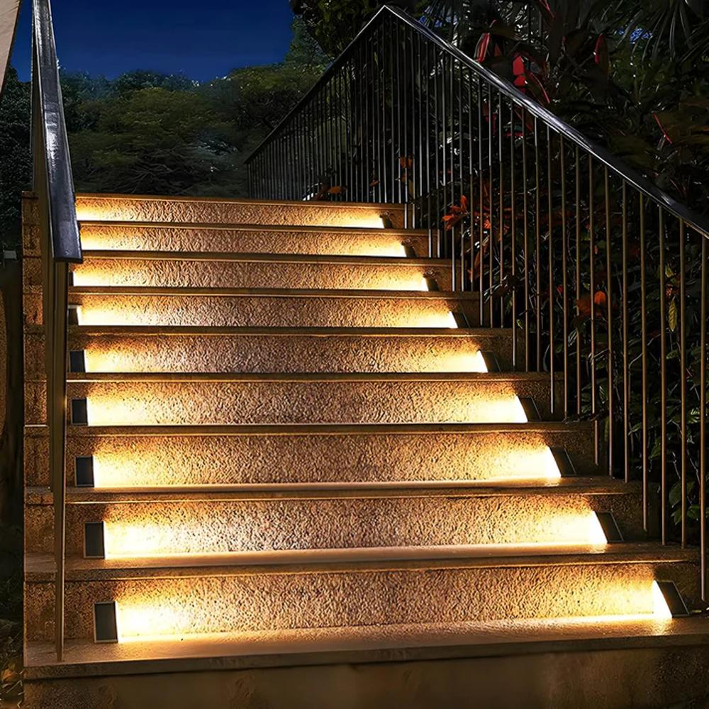 Outdoor Stair Lights Solar-Powered IP67 Waterproof