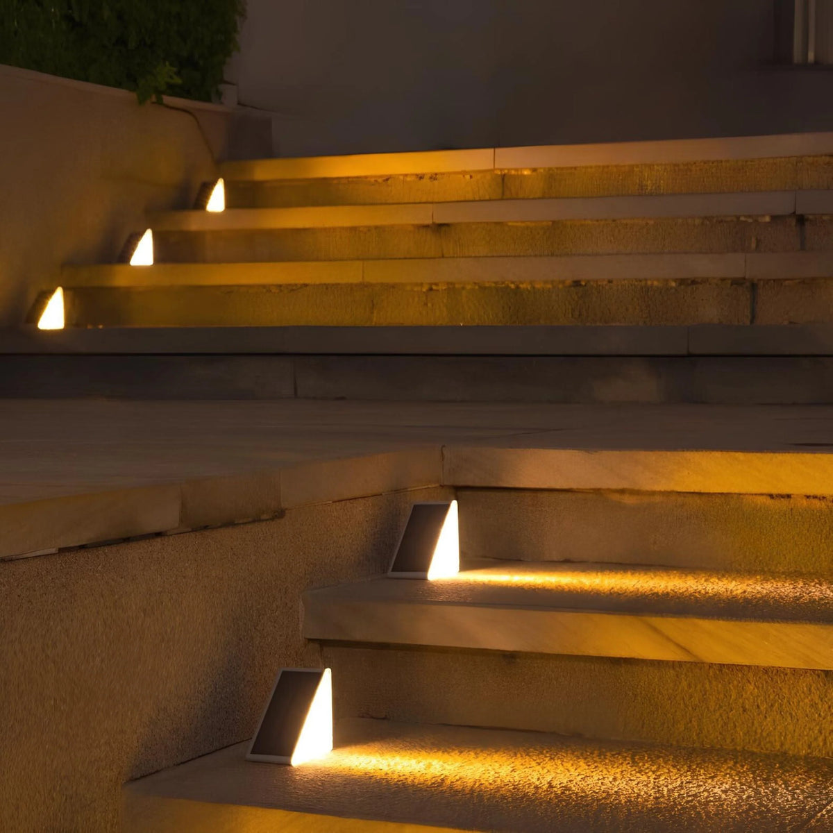 Outdoor Stair Lights Solar-Powered Warm White IP65 Easy Install