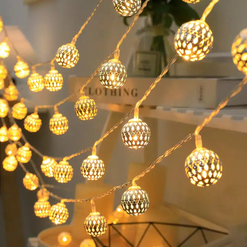 Outdoor String Lights Filigree Metal Spheres Solar LED