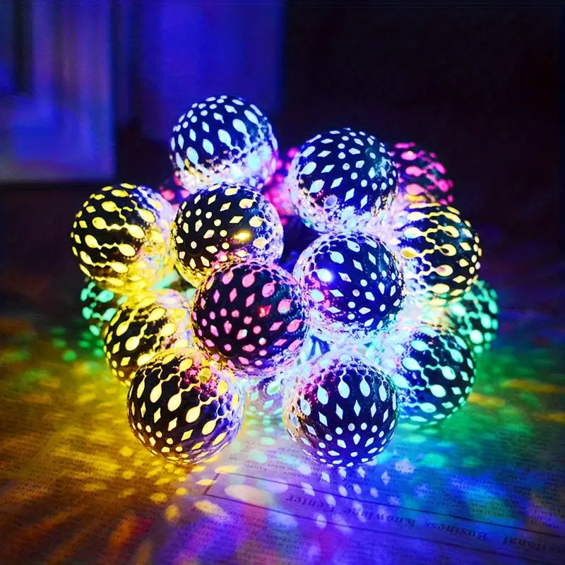 Outdoor String Lights Filigree Metal Spheres Solar LED