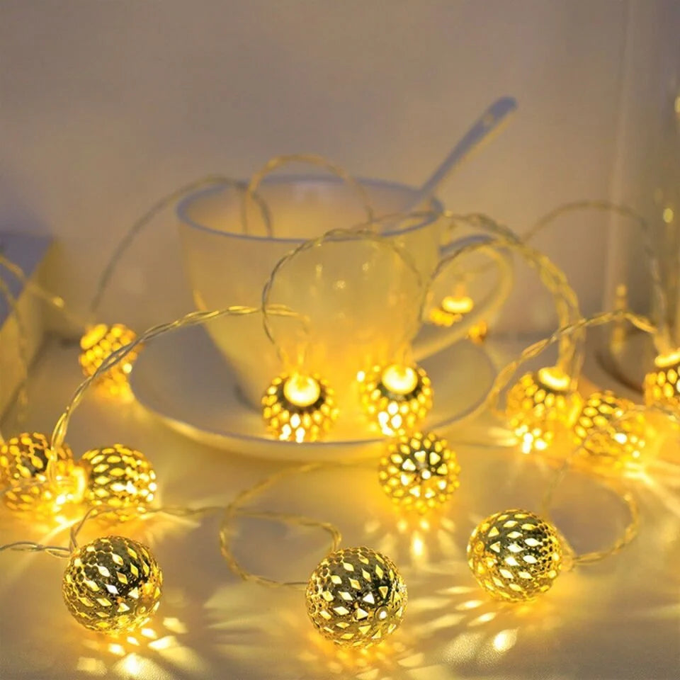 Outdoor String Lights Filigree Metal Spheres Solar LED