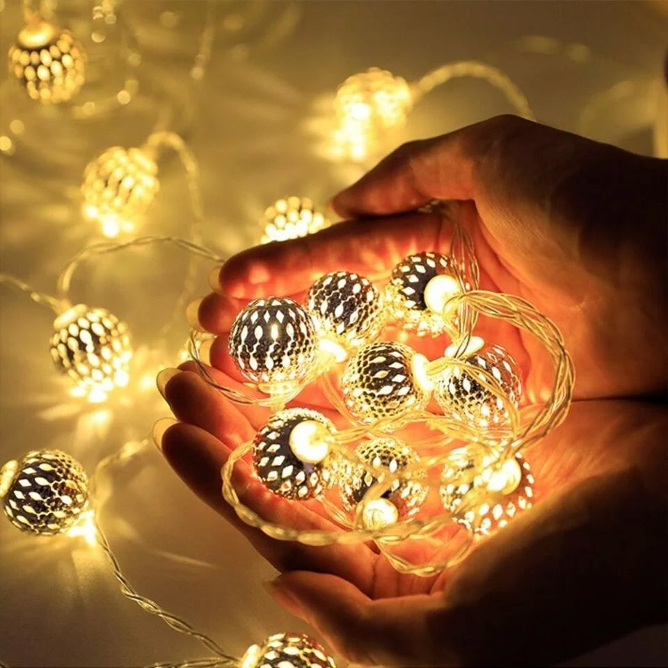 Outdoor String Lights Filigree Metal Spheres Solar LED